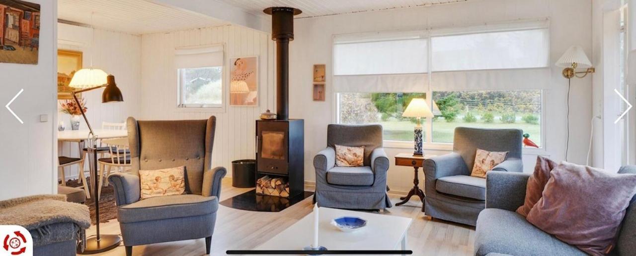 Sommerhus I Blokhus Helt Taet Pa By Og Strand Buitenkant foto